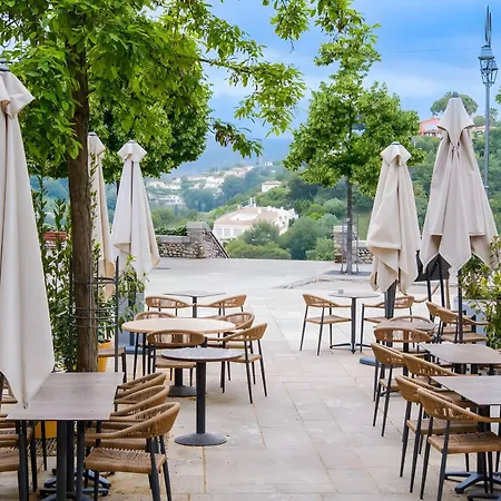 Le Grimaldi לינה וארוחת בוקר 3*